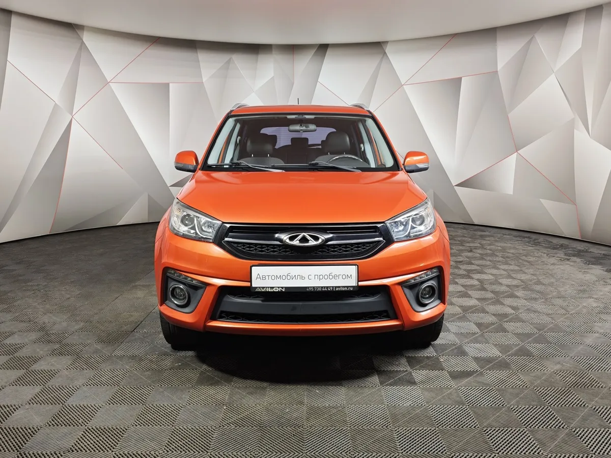 Chery Tiggo 3 1.6 CVT (126 л.с.) Luxury Оранжевый в АВИЛОН. Слайд №7