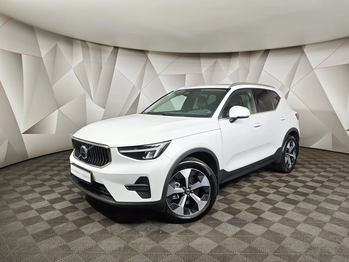 АВИЛОН - Volvo XC40 2.0 B4 AT AWD (190 л.с.) Deluxe Белый - slide 10144290