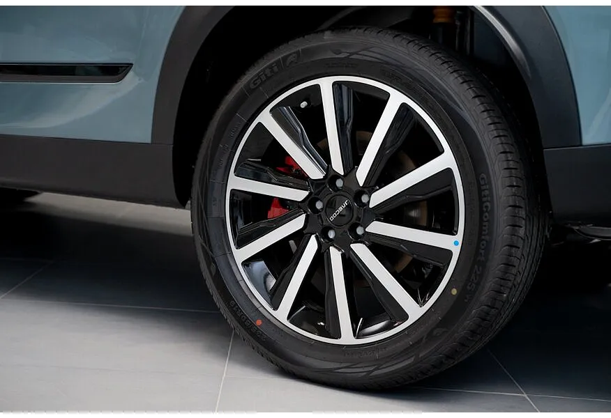 JAECOO J7 1.6T DCT 4WD (186 л.с.) Престиж Серый в АВИЛОН. Слайд №14