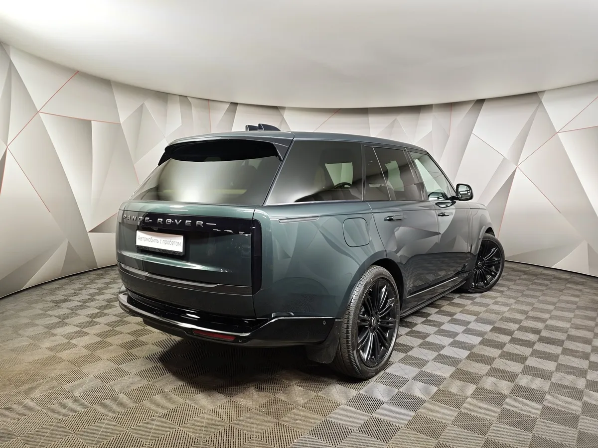 Land Rover Range Rover 3.0D AT AWD (300 л.с.) SE Зеленый в АВИЛОН. Слайд №2