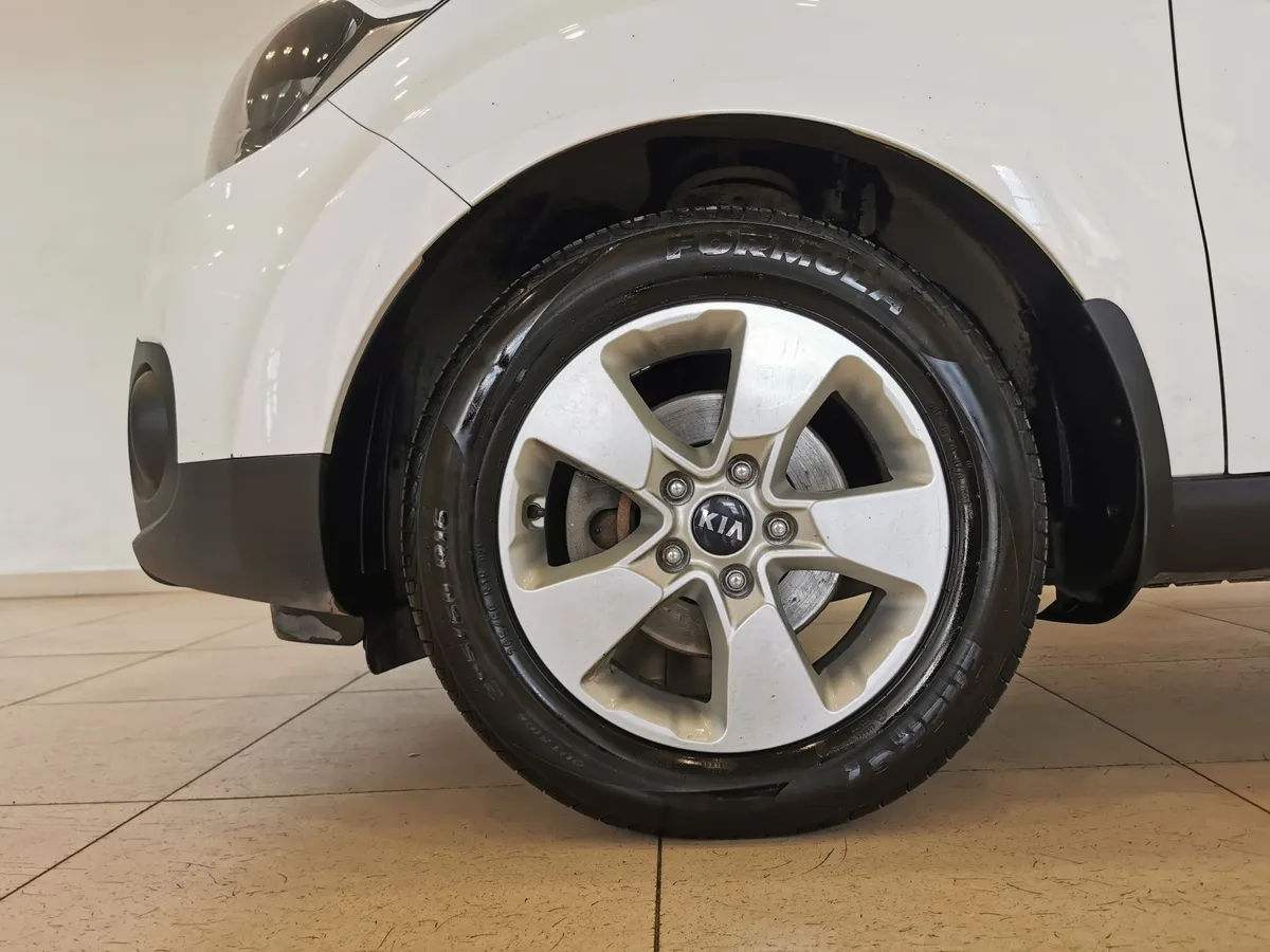 Kia Soul 1.6 AT (124 л.с.) Белый в АВИЛОН. Слайд №9