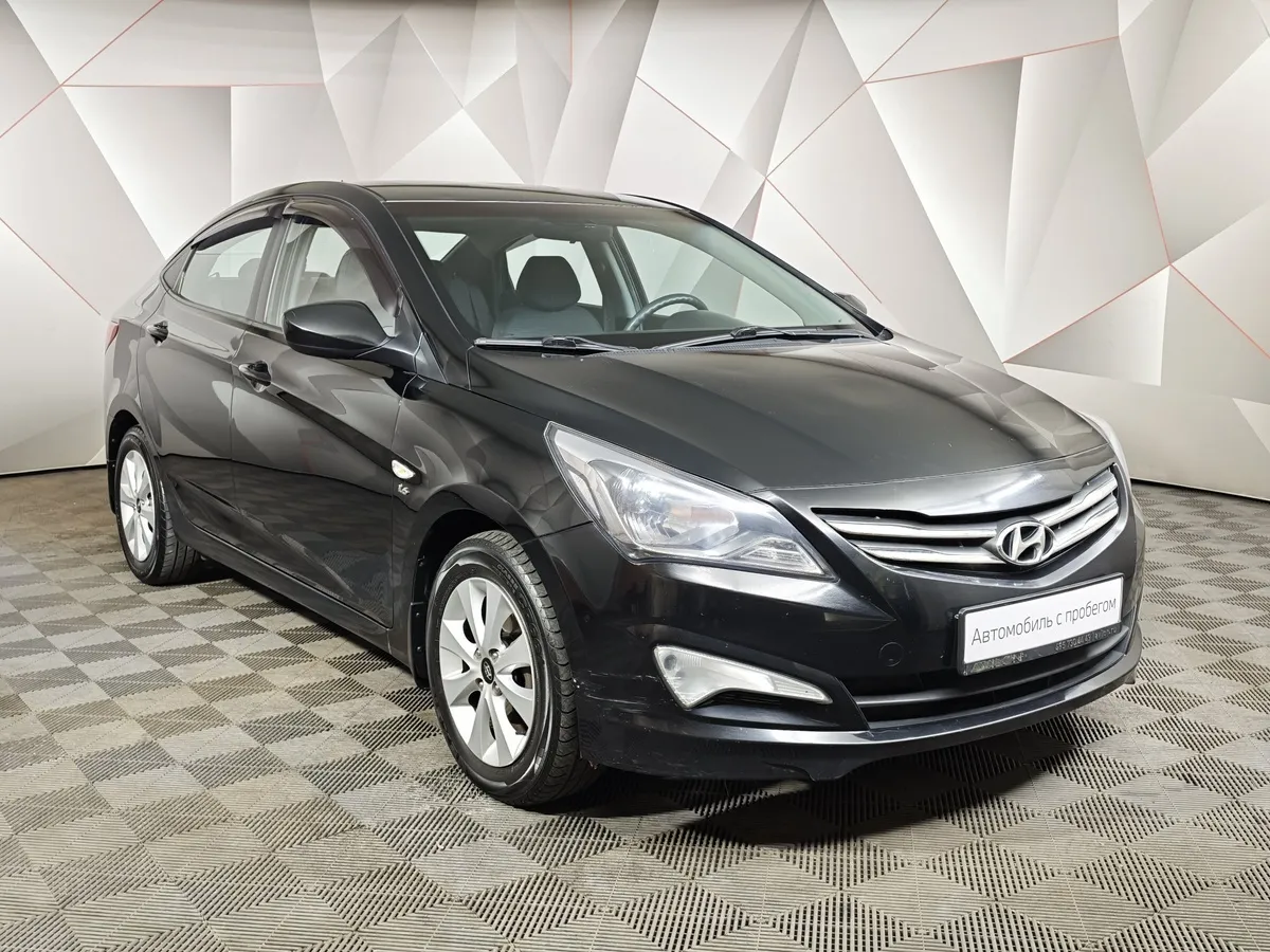 Hyundai Solaris 1.6 AT (123 л.с.) Active Plus Черный в АВИЛОН. Слайд №3