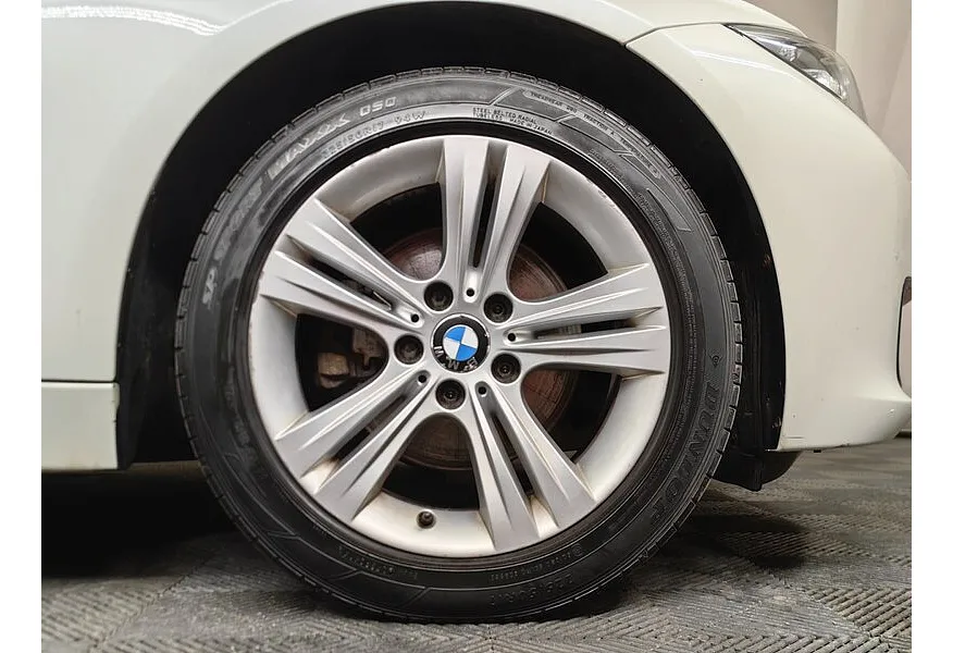 BMW 3 серия 320d xDrive AT (190 л.с.) Base Локальная сборка Белый в АВИЛОН. Слайд №7