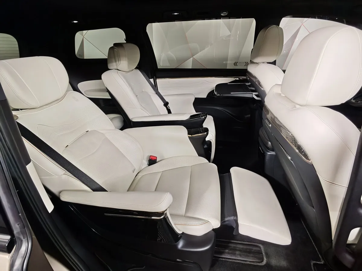 GAC M8 2.0T AT (231 л.с.) GX Premium Желтый в АВИЛОН. Слайд №23