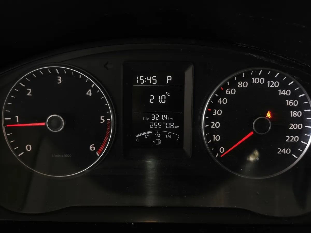 Volkswagen Caravelle 2.0 BiTDI DSG L1 (180 л.с.) Comfortline Серый в АВИЛОН. Слайд №16