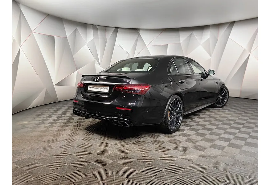 Mercedes-Benz E-Класс E 63 S AMG 4MATIC+ 9G-TRONIC (612 л.с.) Особая серия Черный в АВИЛОН. Слайд №2