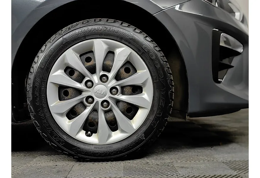 Kia Ceed 1.6 AT (129 л.с.) Classic Серый в АВИЛОН. Слайд №9