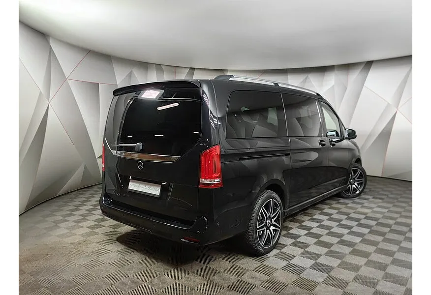 Mercedes-Benz V-Класс V 250 d 9G-Tronic L2 4MATIC (190 л.с.) AMG Line Черный в АВИЛОН. Слайд №2