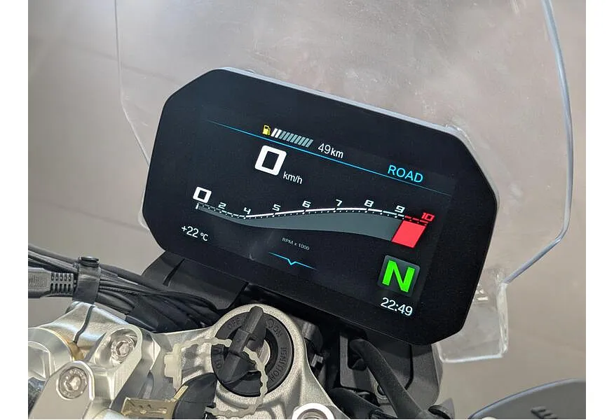 BMW Motorrad F 900 R F 900 R 895 см³ 895 Белый в АВИЛОН. Слайд №4