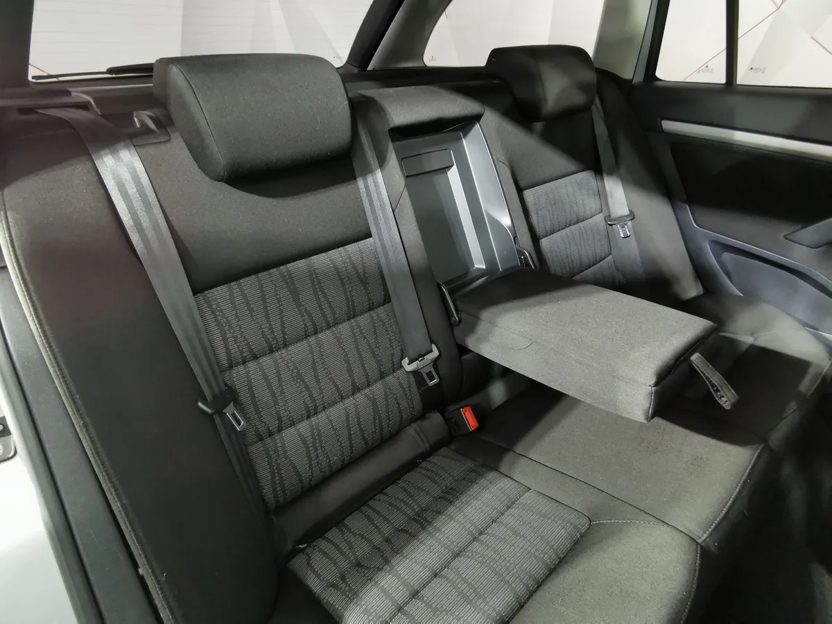 Skoda Octavia 1.8 TSI AT (152 л.с.) Elegance Серебристый в АВИЛОН. Слайд №16