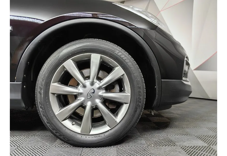 Infiniti QX50 2.5 AT AWD (222 л.с.) Черный в АВИЛОН. Слайд №17