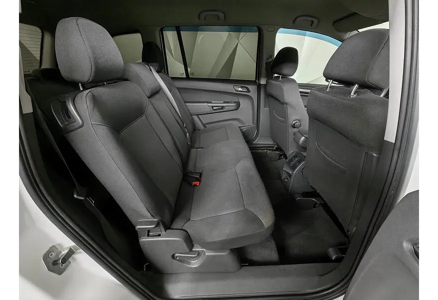 Opel Zafira 1.8 Easytronic (140 л.с.) Белый в АВИЛОН. Слайд №15