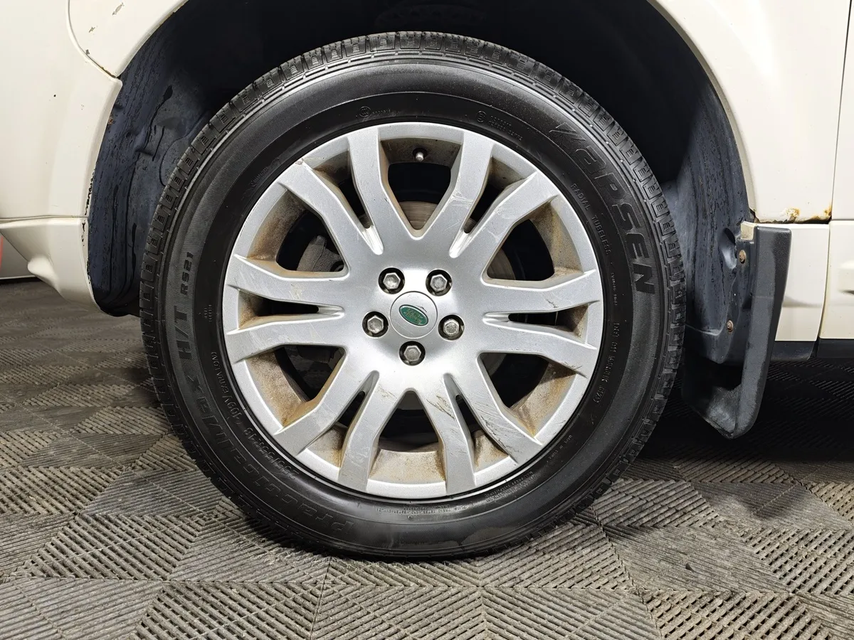 Land Rover Freelander 2.2 TD AT (160 л.с.) Белый в АВИЛОН. Слайд №9