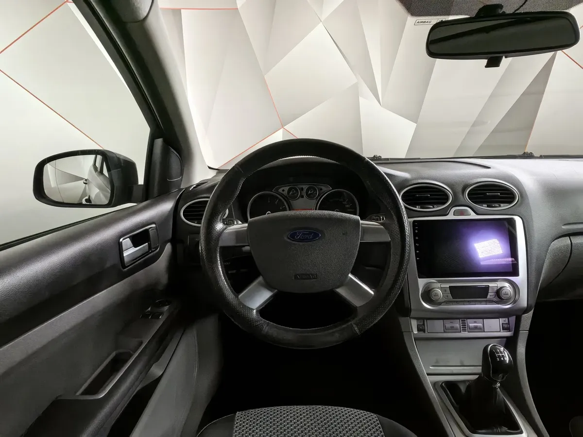 Ford Focus 1.8 MT (125 л.с.) Trend Черный в АВИЛОН. Слайд №19