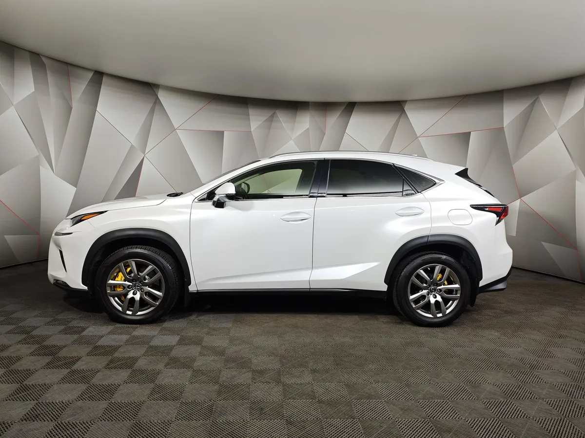 Lexus NX 300 AT AWD (238 л.с.) Белый в АВИЛОН. Слайд №5