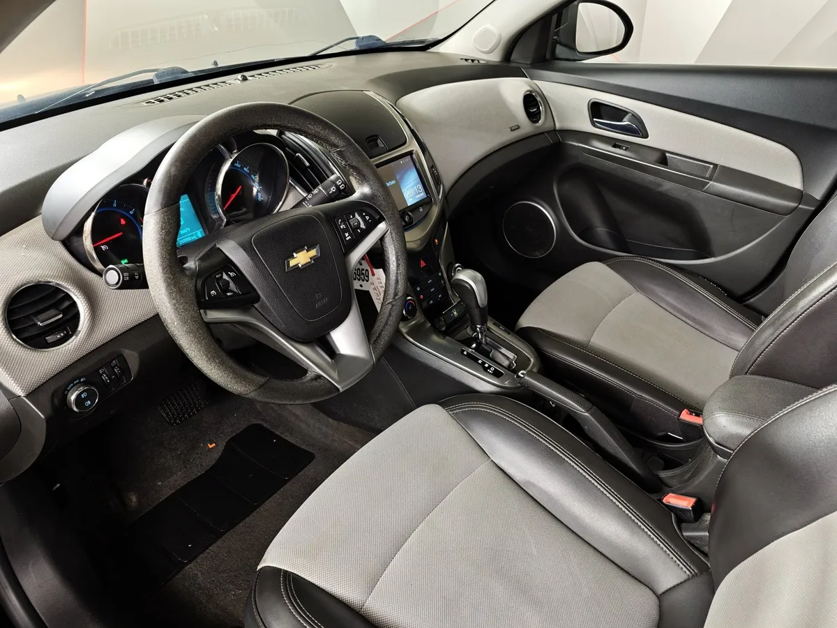 Chevrolet Cruze 1.8 AT (141 л.с.) Коричневый в АВИЛОН. Слайд №17