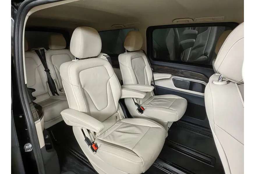 Mercedes-Benz V-Класс V 250 BlueTEC 7G-Tronic Plus L3 4x4 (190 л.с.) AVANTGARDE Черный в АВИЛОН. Слайд №16