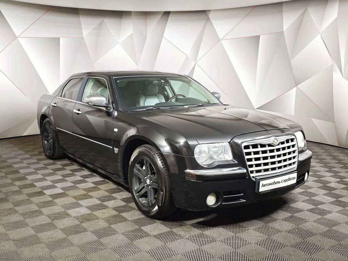 Chrysler 300C 3.5 AT (249 л.с.) Черный в АВИЛОН. Слайд №3