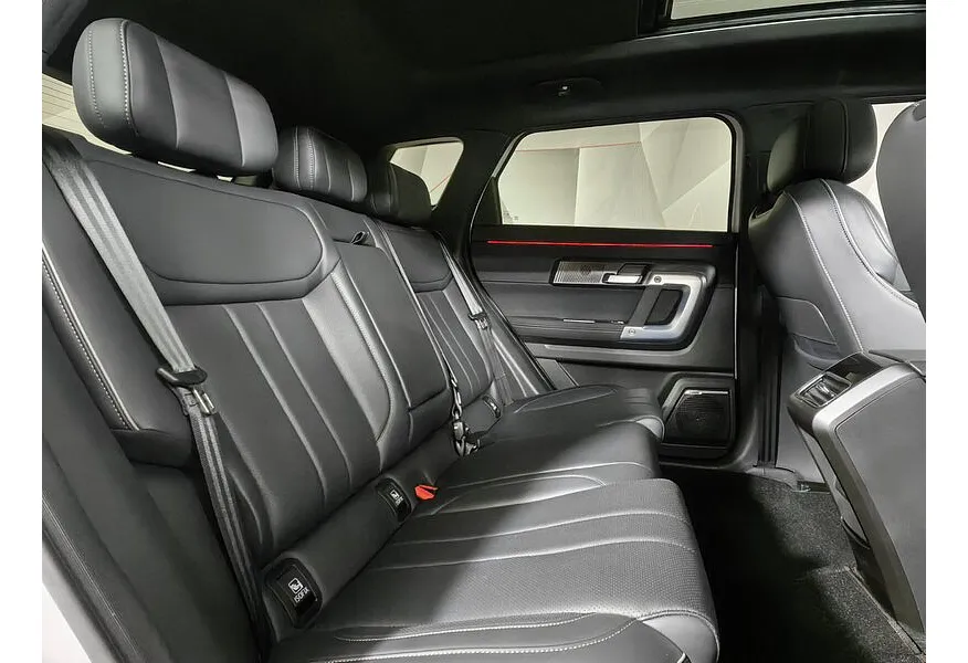 Jaecoo J7 1.6T 7DCT 4WD (186 л.с.) Supreme-V Белый в АВИЛОН. Слайд №16