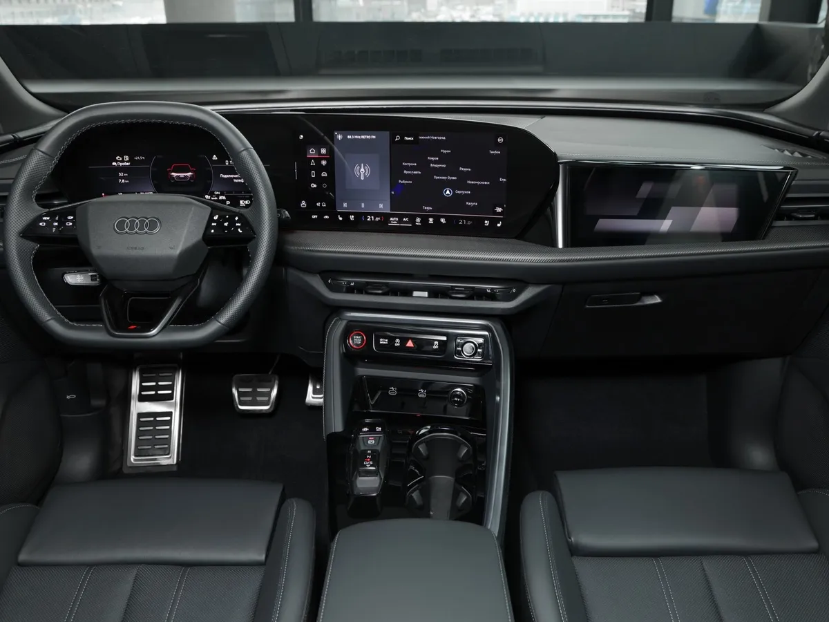 Audi Q5 Sportback 2.0 TFSI S tronic quattro (272 л.с.) Белый в АВИЛОН. Слайд №8