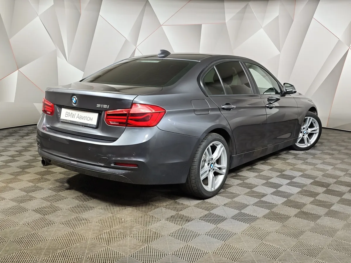 BMW 3 серия 318i AT (136 л.с.) Серый в АВИЛОН. Слайд №2