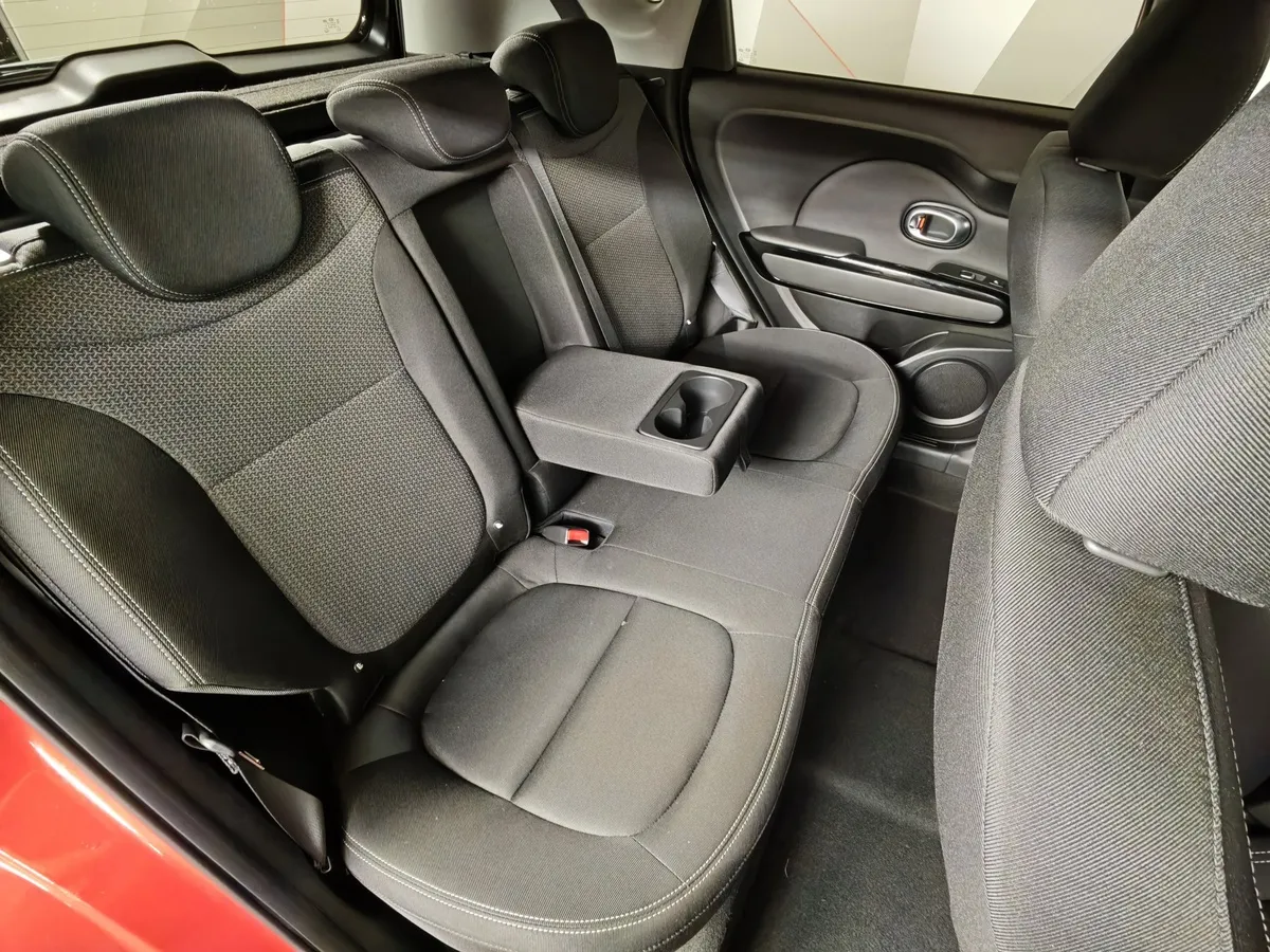 Kia Soul 2.0 MPI AT (150 л.с.) Classic Красный в АВИЛОН. Слайд №17