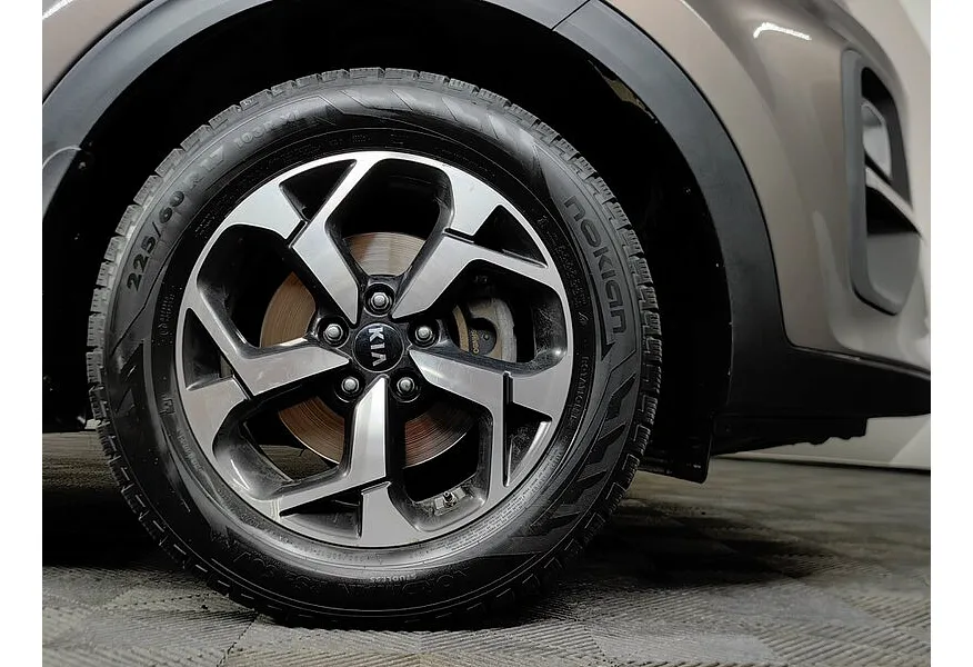 Kia Sportage 2.0 AT AWD (150 л.с.) Коричневый в АВИЛОН. Слайд №9