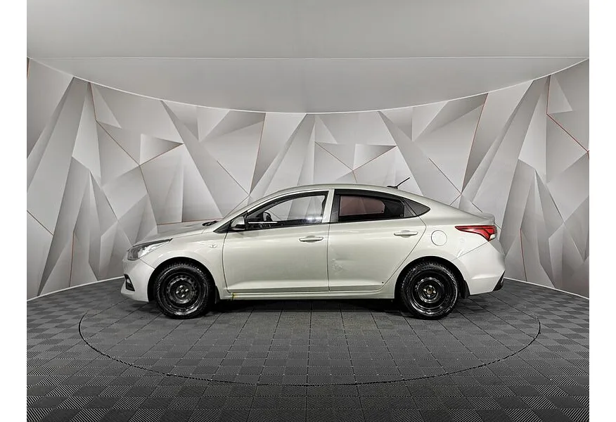 Hyundai Solaris 1.6 AT (123 л.с.) Active Plus Бежевый в АВИЛОН. Слайд №5