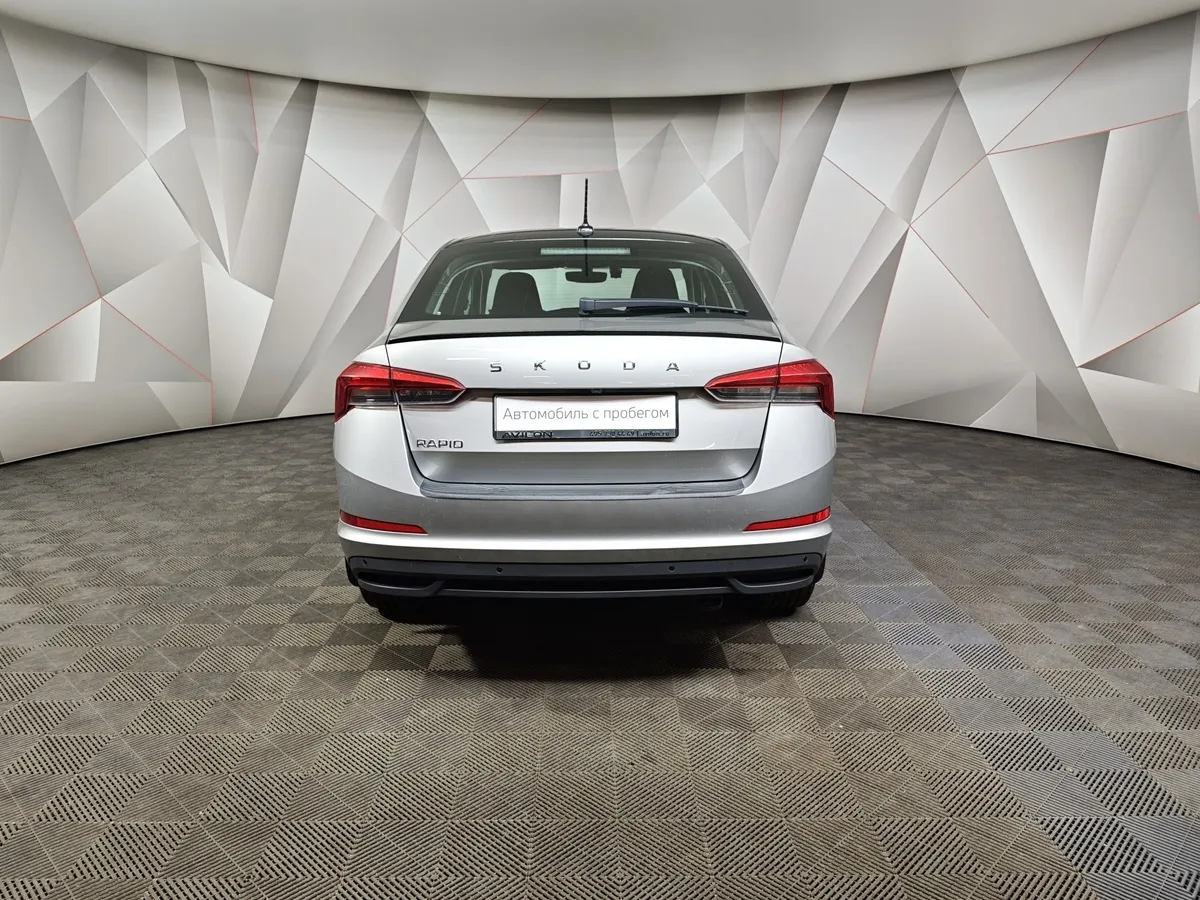 Skoda Rapid 1.4 DSG (125 л.с.) Ambition в АВИЛОН. Слайд №8