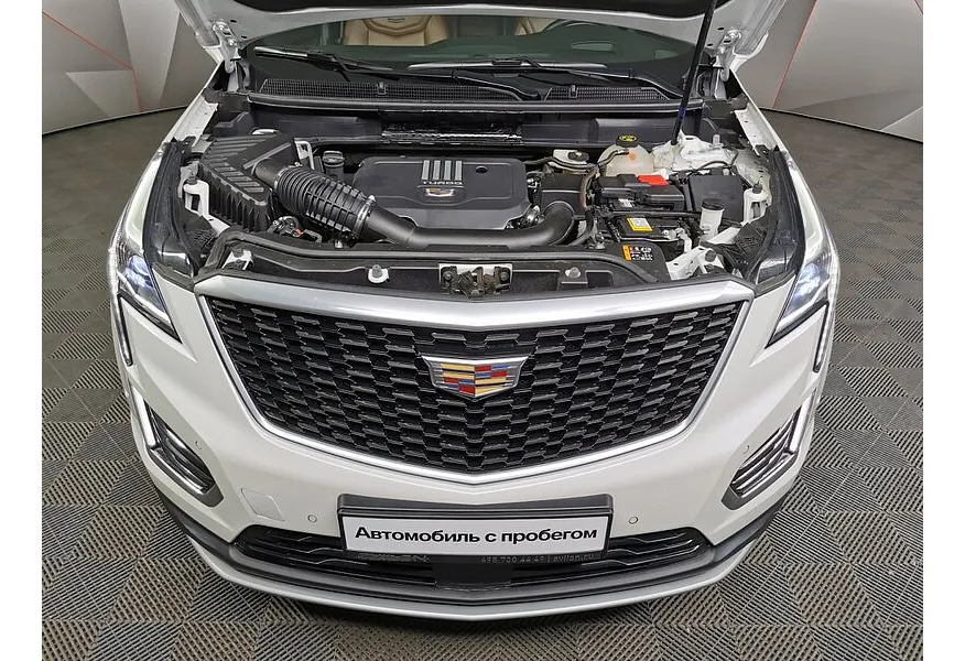Cadillac XT5 2.0T АТ AWD (200 л.с.) Premium Luxury Белый в АВИЛОН. Слайд №11