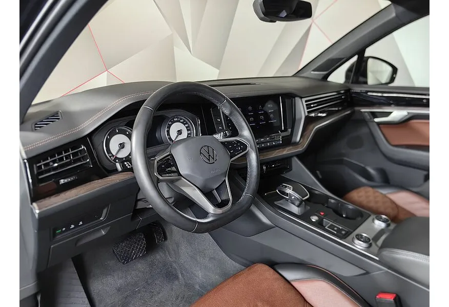 Volkswagen Touareg 3.0 V6 TDI Tiptronic 4Motion (249 л.с.) Respect Черный в АВИЛОН. Слайд №19