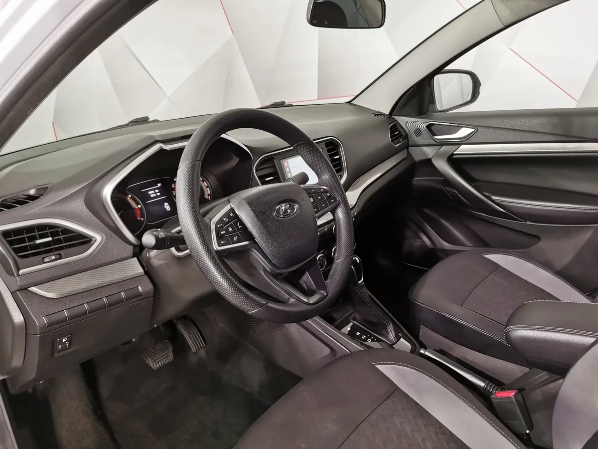 ВАЗ (Lada) Vesta 1.8 CVT (122 л.с.) Enjoy'24 Белый в АВИЛОН. Слайд №19