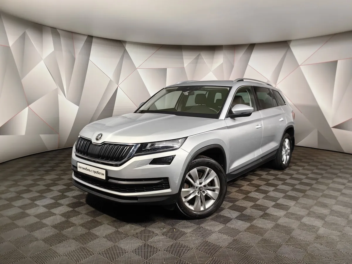 АВИЛОН - Skoda Kodiaq 2.0 TSI DSG 4X4 (180 л.с.) Серебристый - slide 10096588
