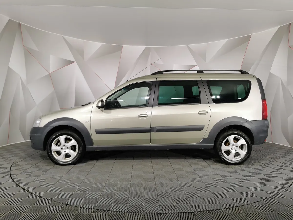 ВАЗ (Lada) Largus 1.6 MT 16 кл (5 мест) (106 л.с.) KS045-52-X00 Luxe Серый в АВИЛОН. Слайд №5