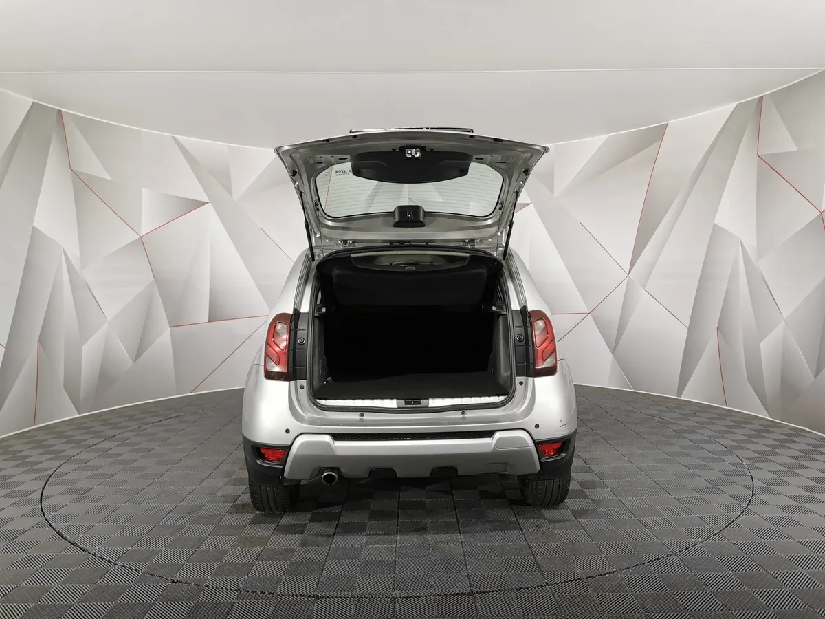 Renault Duster 2.0 MT 4x4 (143 л.с.) Серый в АВИЛОН. Слайд №11