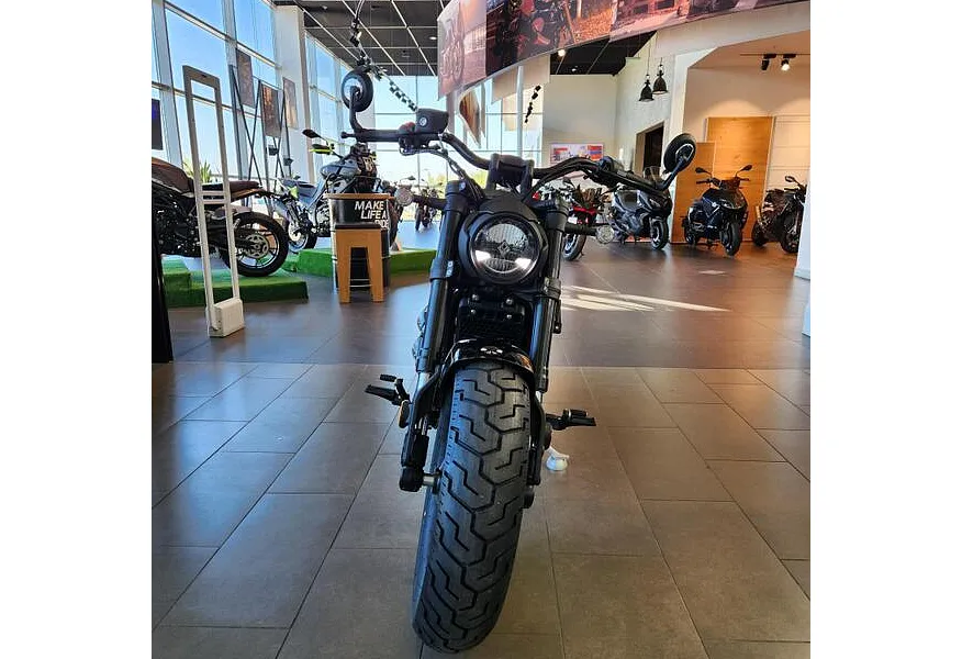 LIVE. Слайд №5