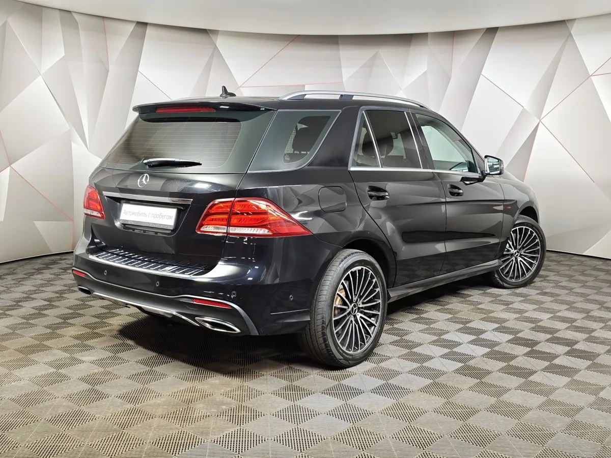 Mercedes-Benz GLE 350 d 4MATIC 9G-TRONIC (249 л.с.) Особая серия Черный в АВИЛОН. Слайд №2