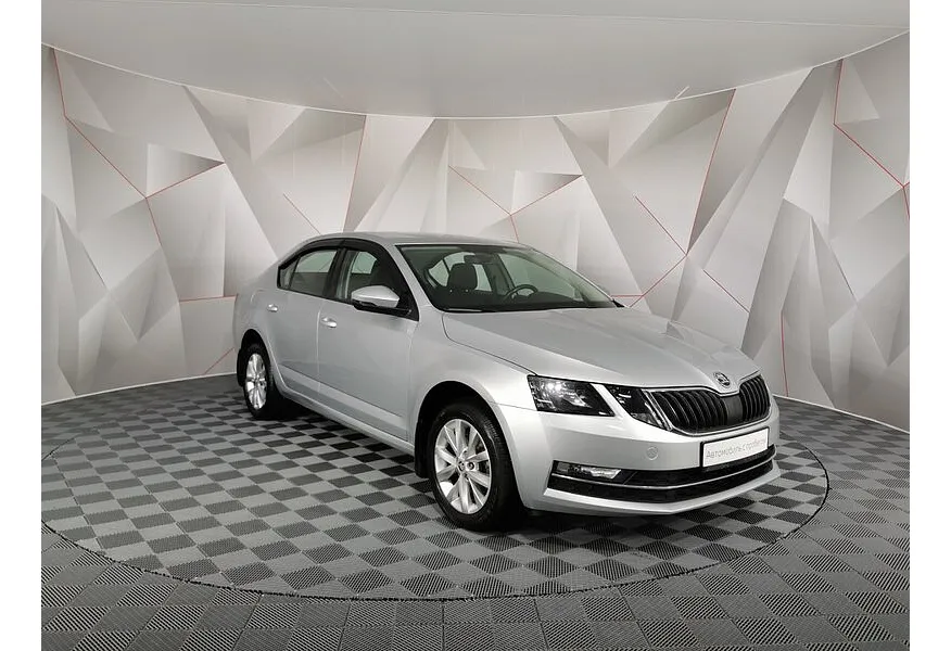 Skoda Octavia 1.6 AT (110 л.с.) Серебристый в АВИЛОН. Слайд №2