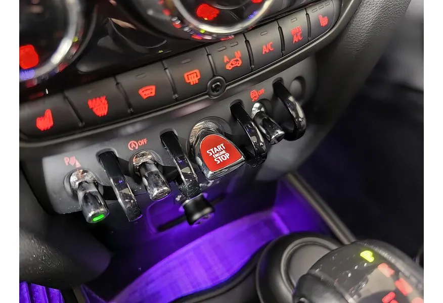 Mini Countryman Cooper SD 2.0 AT ALL4 (190 л.с.) Красный в АВИЛОН. Слайд №18