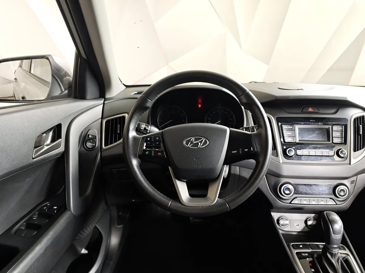 Hyundai Creta 2.0 AT (149 л.с.) Travel Серый в АВИЛОН. Слайд №20