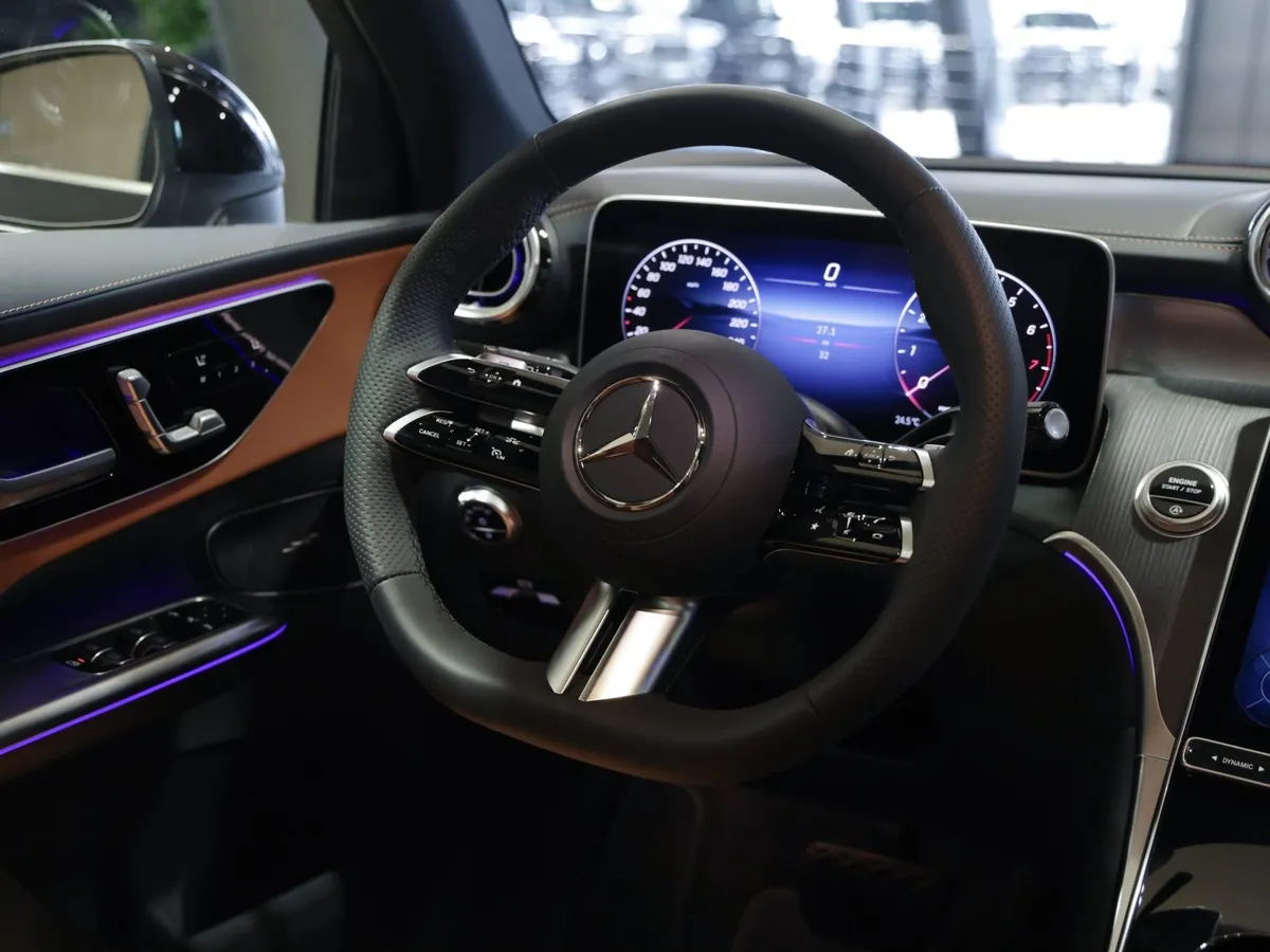Mercedes-Benz GLC 260 L 9G-TRONIC 4MATIC (197 л.с.) Черный в АВИЛОН. Слайд №7