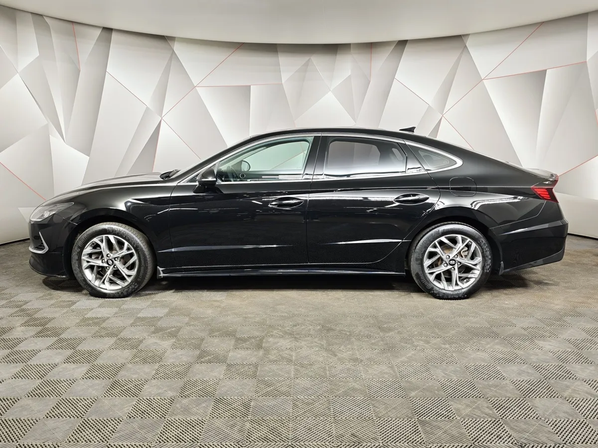 Hyundai Sonata 2.0 MPI (150 л.с.) Style Черный в АВИЛОН. Слайд №5