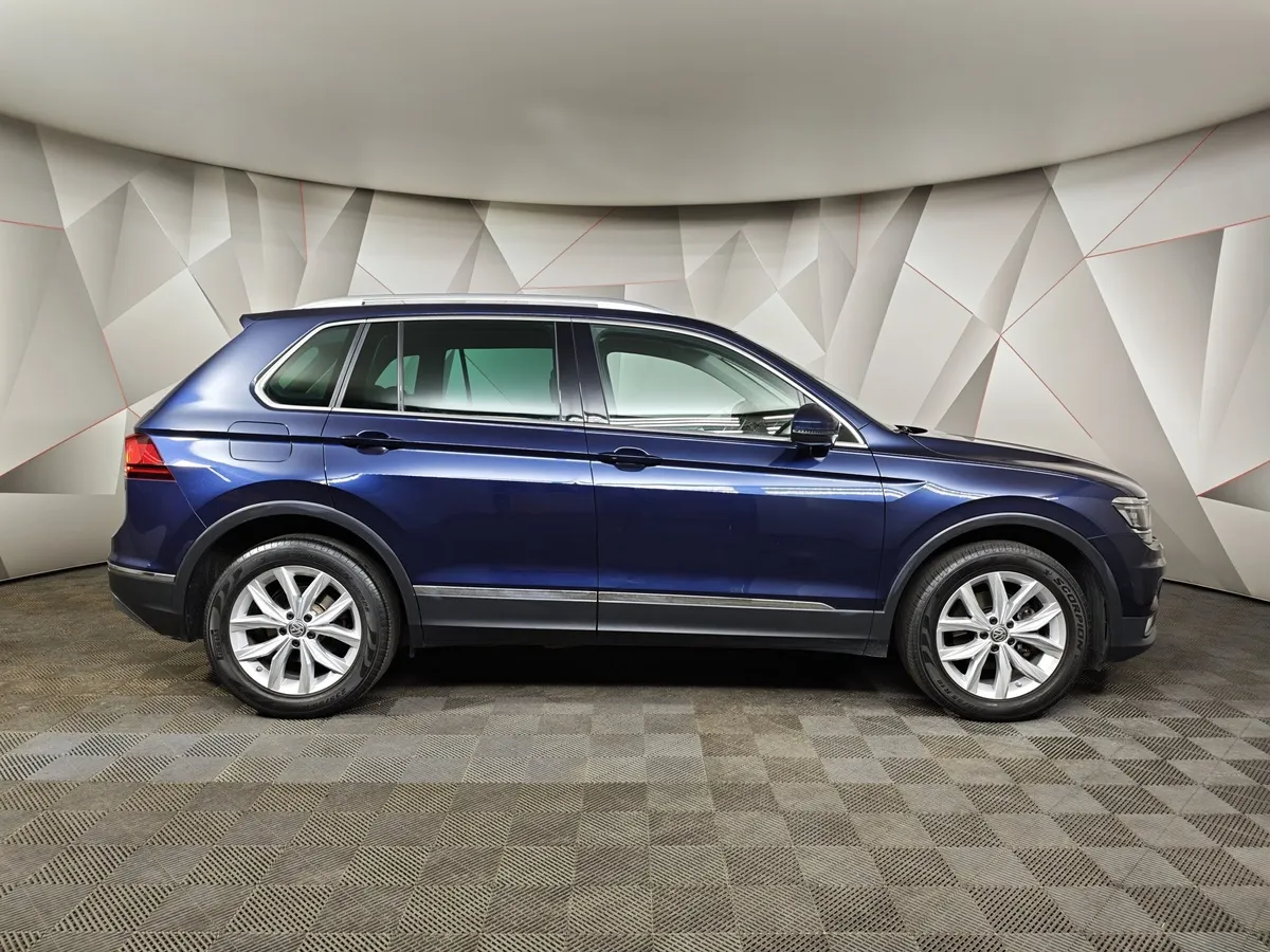 Volkswagen Tiguan 1.4 TSI 4Motion DSG (150 л.с.) Highline Синий в АВИЛОН. Слайд №6