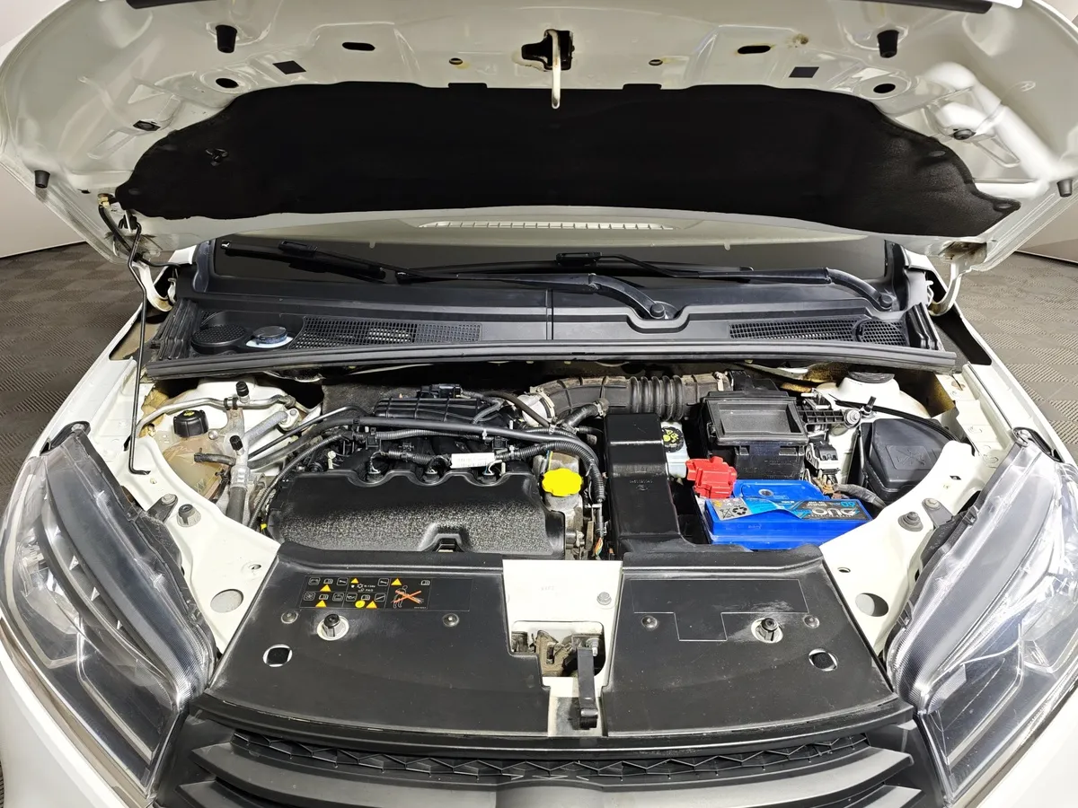 ВАЗ (Lada) XRAY 1.6 MT (106 л.с.) Белый в АВИЛОН. Слайд №11