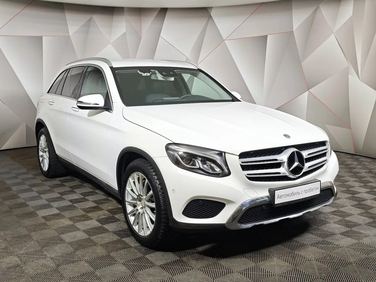 Mercedes-Benz GLC 250 9G-TRONIC 4MATIC (211 л.с.) Premium Белый в АВИЛОН. Слайд №3