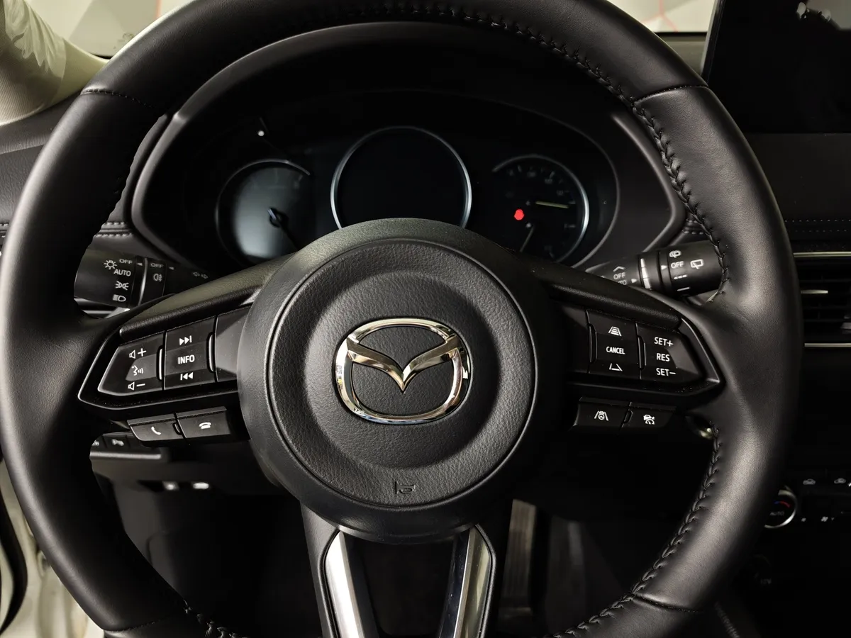 Mazda CX-5 2.0 SKYACTIV AT (150 л.с.) Drive Белый в АВИЛОН. Слайд №24