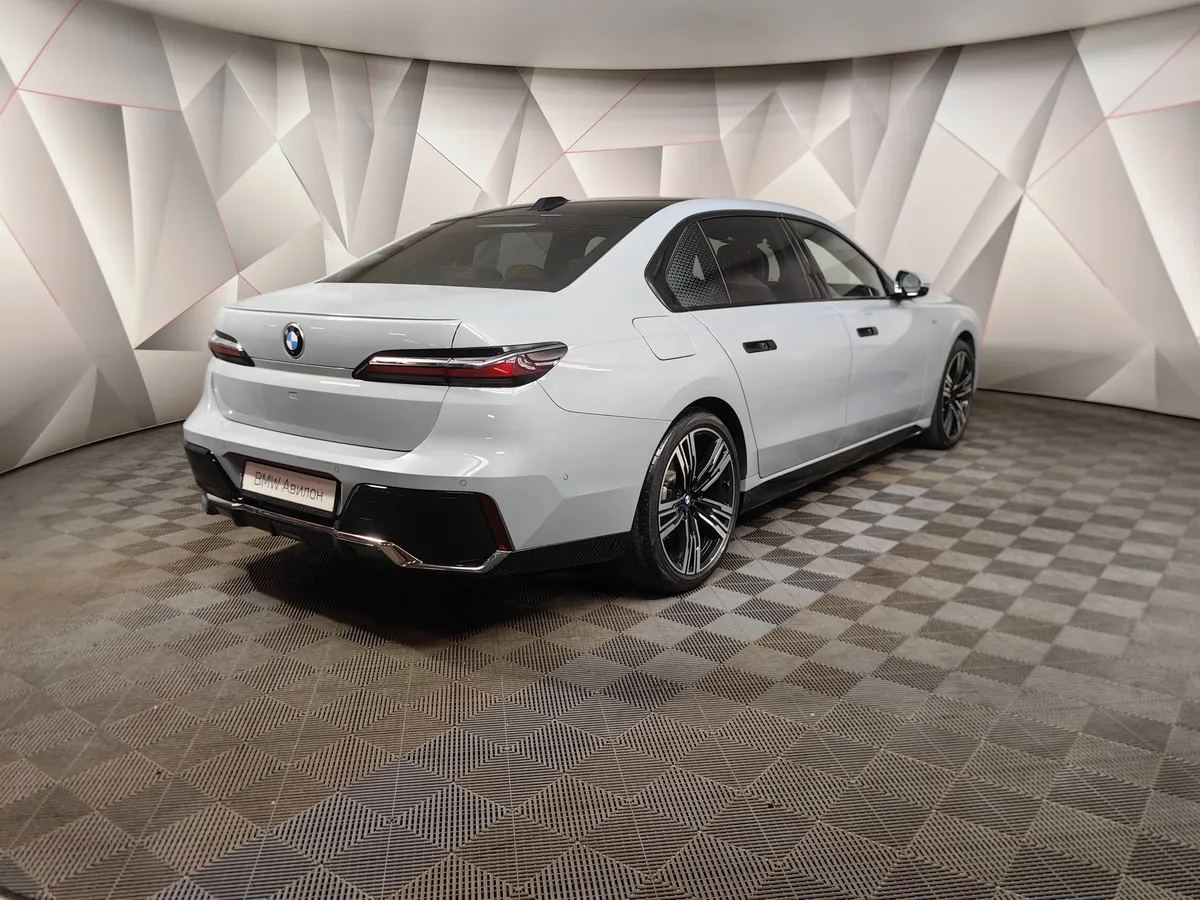 BMW 7 серия 735i Steptronic (286 л.с.) Серый в АВИЛОН. Слайд №2