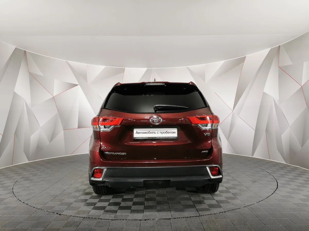 Toyota Highlander 3.5 AT AWD (249 л.с.) Престиж Красный в АВИЛОН. Слайд №8