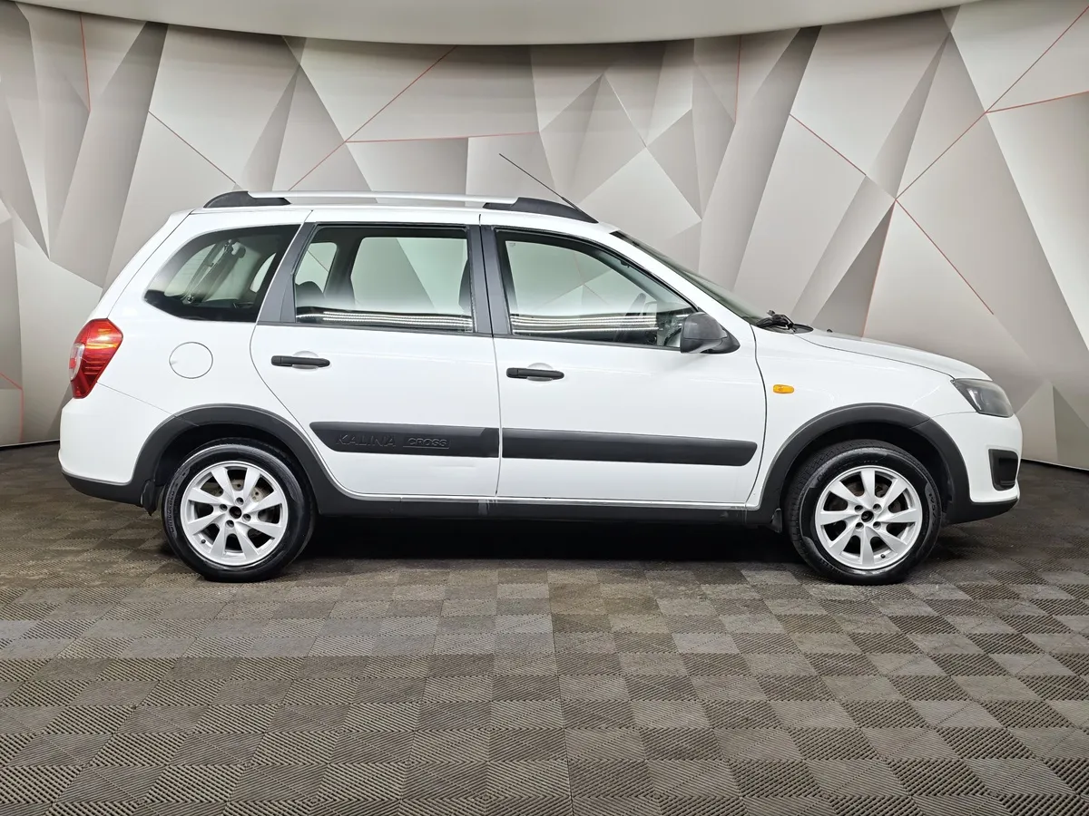 ВАЗ (Lada) Kalina 1.6 MT (87 л.с.) Белый в АВИЛОН. Слайд №6