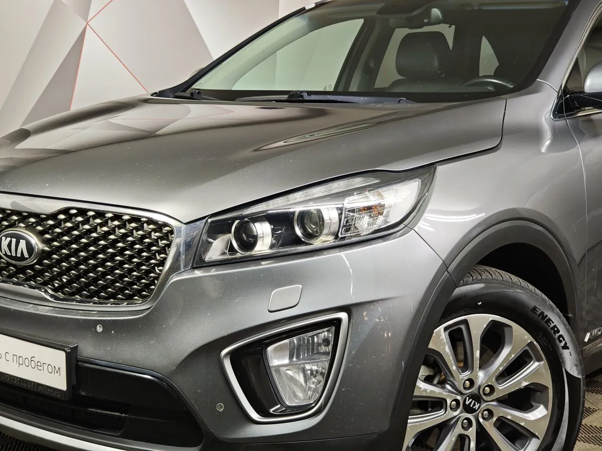 Kia Sorento 2.2 CRDi AT AWD (200 л.с.) Серый в АВИЛОН. Слайд №10